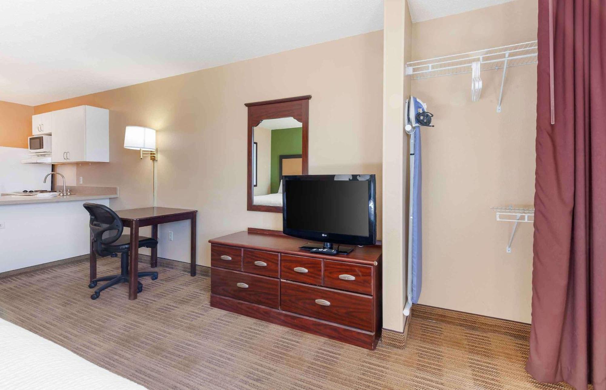 Extended Stay America Select Suites - Appleton - Fox Cities Buitenkant foto